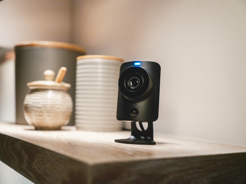 Why choose simplisafe section - Indoor Camera